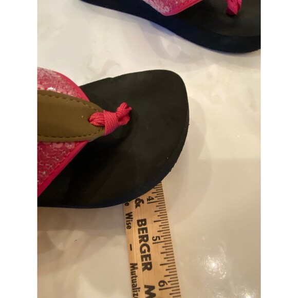 Cato Flip Flop Sandals Size Small 5-6 Sequined Hot Pink Sparkling Like New - Picture 10 of 10